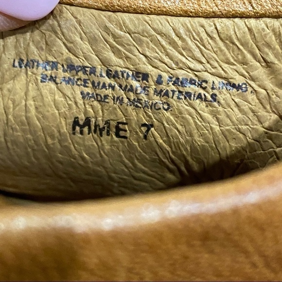 Sofft Gila Studded Leather Mule Size 7 Women - Picture 12 of 12